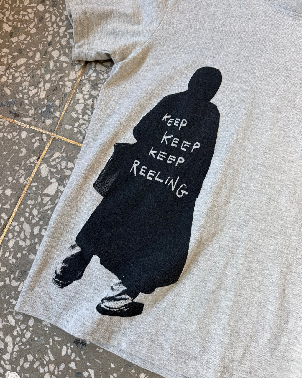 REELING TEE